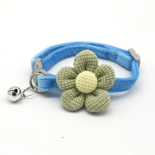 Cute Crochet flower collar for cats and small dogs